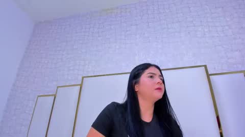 Paola  online show from September 9, 11:32 am