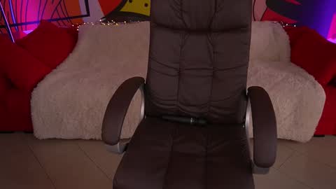 Lia online show from September 13, 7:41 am