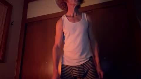 Snapshot of papaboner_foryourpleasure chatting on November 25, 7:19 am PapaBoner online show from November 25, 7:19 am