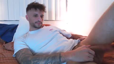 Snapshot of papijakey chatting on March 12, 3:13 am -- New Videos Down Below online show from March 12, 3:13 am