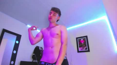 Snapshot of papinoha chatting on November 22, 2:32 am Noha online show from November 22, 2:32 am