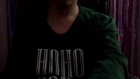 papy_dani33 online show from February 8, 8:20 am