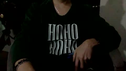 papy_dani33 online show from September 15, 7:08 am