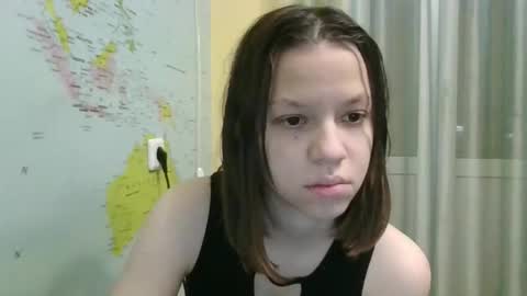 paradise_tease online show from December 15, 6:45 pm