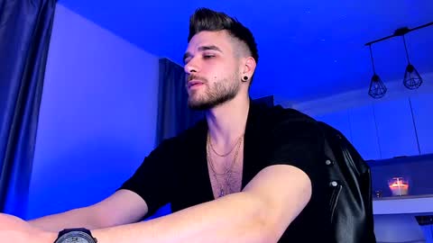 Paris online show from December 26, 8:11 pm