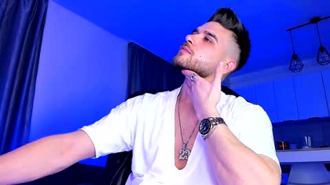 Paris online show from January 18, 8:51 pm