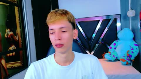 park_jimin1 online show from November 19, 12:05 pm