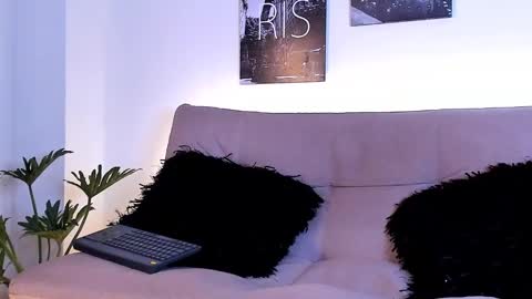 parker lavine online show from February 18, 1:54 am