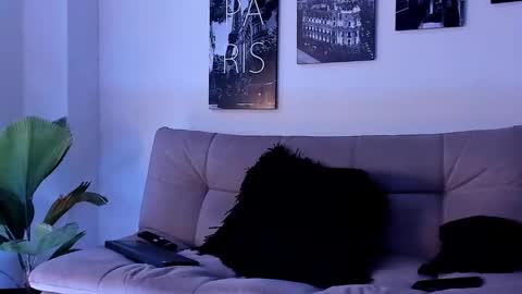 parker lavine online show from September 16, 10:55 pm