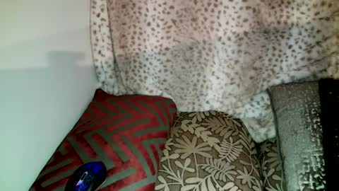 Snapshot of parlaytellio chatting on December 10, 7:11 pm Parlay Tellio online show from December 10, 7:11 pm