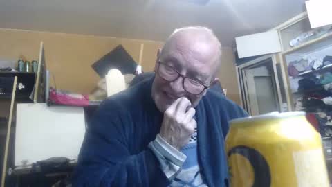 Snapshot of pascal88881 chatting on December 30, 9:08 pm pascal88881 online show from December 30, 9:08 pm