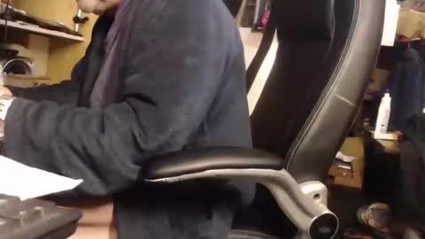 Snapshot of pascal88881 chatting on February 25, 9:20 am pascal88881 online show from February 25, 9:20 am