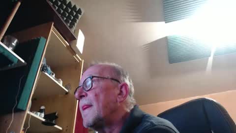 Snapshot of pascal88881 chatting on November 11, 10:26 am pascal88881 online show from November 11, 10:26 am