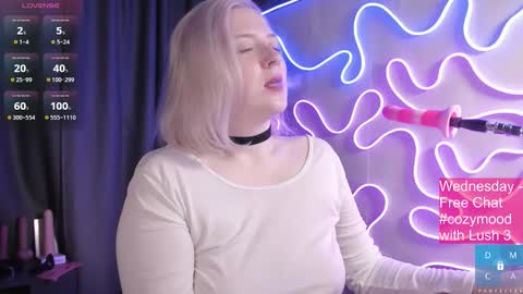 Snapshot of passion_luna chatting on October 8, 4:54 am LunaAlan online show from October 8, 4:54 am