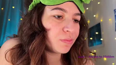 Snapshot of passionessa chatting on December 11, 7:53 am Call me Miss Alice Careful Passion Queen online show from December 11, 7:53 am