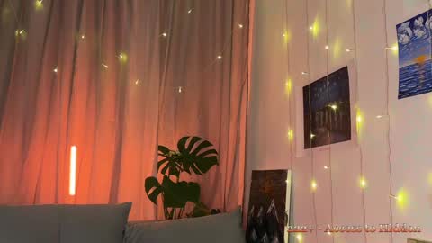 Snapshot of passionessa chatting on January 7, 9:50 am Call me Miss Alice Careful Passion Queen online show from January 7, 9:50 am