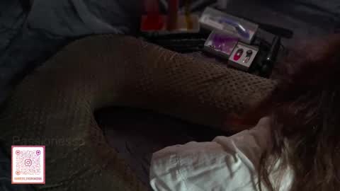 Snapshot of passionessa chatting on November 15, 11:07 am Call me Miss Alice Careful Passion Queen online show from November 15, 11:07 am