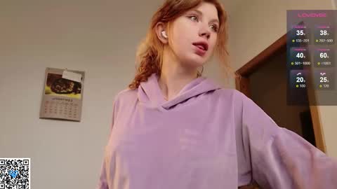 Snapshot of pathos_of_things chatting on September 11, 12:05 pm off - Tuesday and wednesdayfriday online show from September 11, 12:05 pm