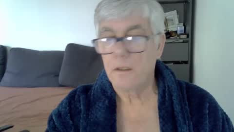 patrick5275 online show from December 7, 10:01 am