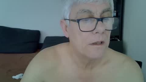 patrick5275 online show from February 2, 9:08 am