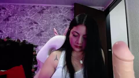 Snapshot of pau_cute19 chatting on November 5, 9:15 pm pau cute online show from November 5, 9:15 pm