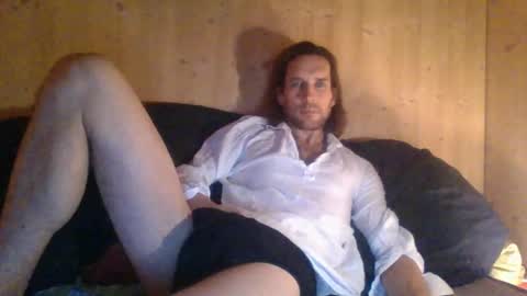 Snapshot of paueriwan chatting on December 14, 9:56 pm paueriwan online show from December 14, 9:56 pm