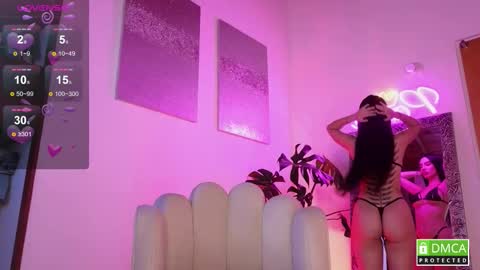 Snapshot of paulatoro__ chatting on September 13, 11:43 am Paula Toro online show from September 13, 11:43 am