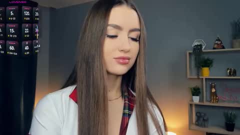 Eva online show from October 23, 7:12 pm