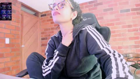 Paulina online show from December 28, 12:15 am