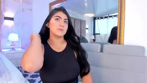 Snapshot of paulinaduarte_ chatting on February 15, 7:28 pm Paulina online show from February 15, 7:28 pm