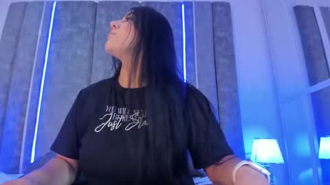 Snapshot of paulinaduarte_ chatting on March 12, 12:15 pm Paulina online show from March 12, 12:15 pm