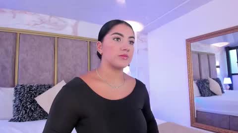 Snapshot of paulinaduarte_ chatting on September 19, 12:39 pm Paulina online show from September 19, 12:39 pm