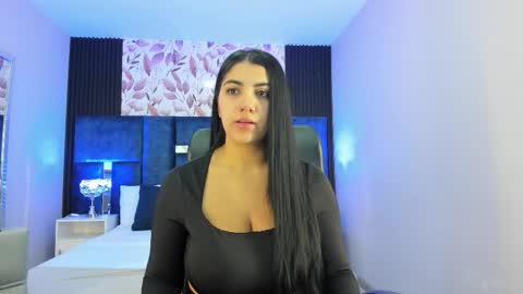 Snapshot of paulinaduarte_ chatting on November 11, 11:32 am Paulina online show from November 11, 11:32 am