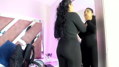 Snapshot of paulinaduarte_ chatting on November 27, 1:02 pm Paulina online show from November 27, 1:02 pm