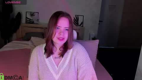 Erica online show from October 25, 1:13 am