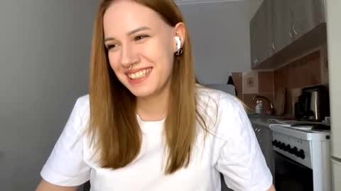 Sonya online show from December 1, 8:08 am