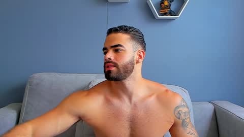 Paul Phoenix online show from January 12, 6:05 pm