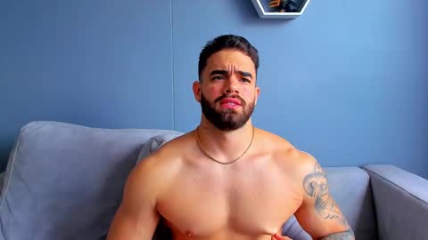 Paul Phoenix online show from September 17, 8:43 pm