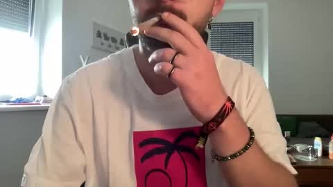 love bush online show from October 5, 9:51 am