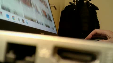 Snapshot of paultje7171 chatting on December 14, 7:07 pm Paul online show from December 14, 7:07 pm