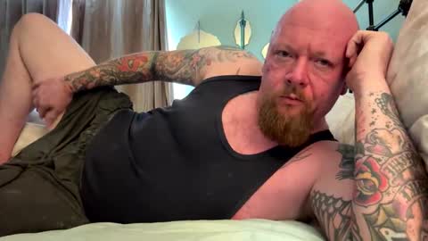 paulyb445 online show from September 24, 9:45 am