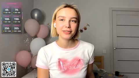 Lola online show from November 23, 3:12 pm