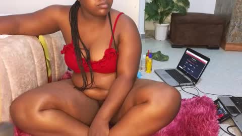 Snapshot of peacelady chatting on October 18, 10:16 am peacelady online show from October 18, 10:16 am