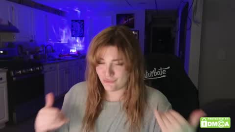 Snapshot of peaceofmae chatting on February 28, 11:12 pm online show from February 28, 11:12 pm