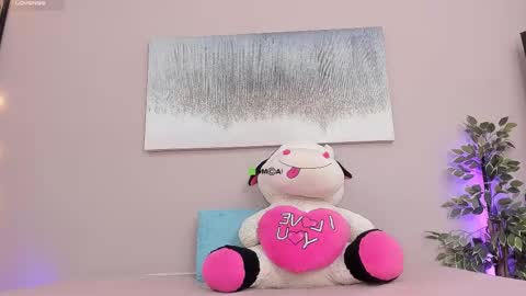 Snapshot of peachbrii chatting on October 30, 1:45 pm Briana online show from October 30, 1:45 pm