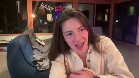 Snapshot of peacheekitty chatting on January 24, 6:57 am Effyyyyy online show from January 24, 6:57 am