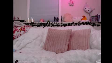 peachypeachgirl online show from January 24, 2:49 am