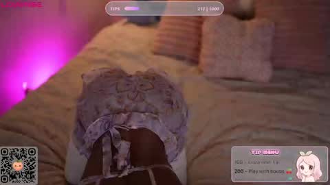 peachypeachgirl online show from October 16, 4:41 pm