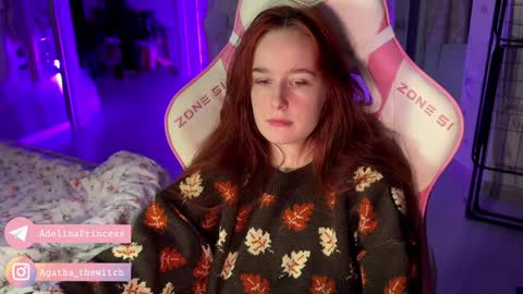 Snapshot of pearlprincess_ chatting on February 8, 10:40 pm Adelina online show from February 8, 10:40 pm