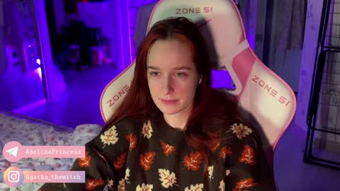 Snapshot of pearlprincess_ chatting on February 9, 1:44 am Adelina online show from February 9, 1:44 am